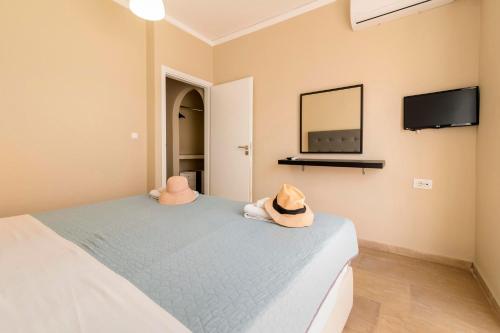 Lefka Hotel & Apartments - image 8