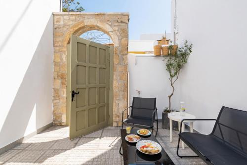 Lefka Hotel & Apartments - image 5