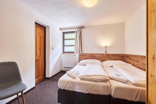 1 double bed
