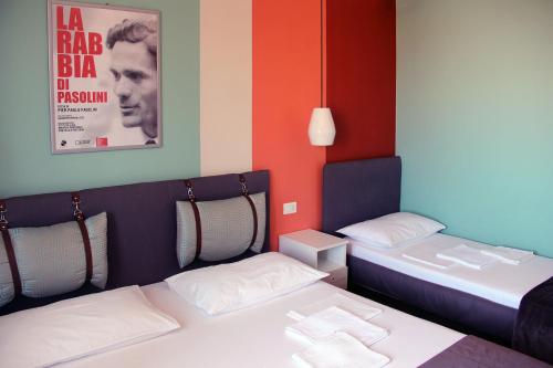 Standard Triple Room with Sea View