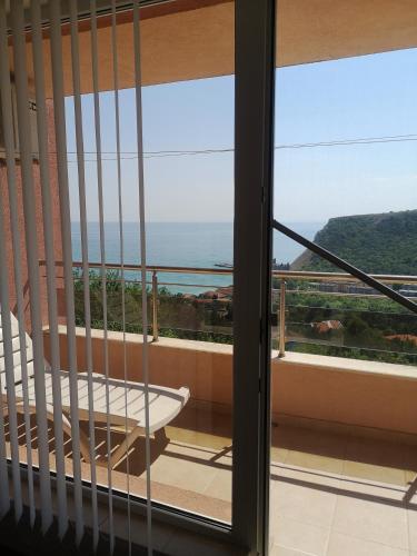 Seaview apartment complex Karia12 in Kavarna