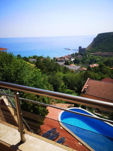 Seaview apartment complex Karia12 in Kavarna