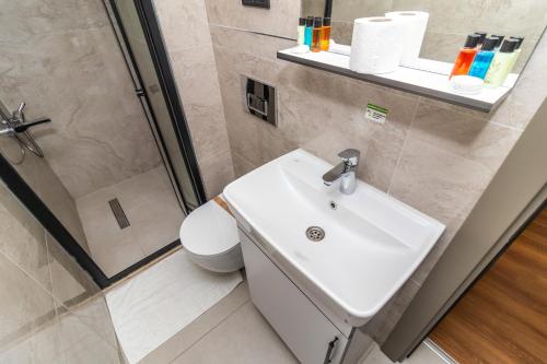 Wond Hotel - image 11