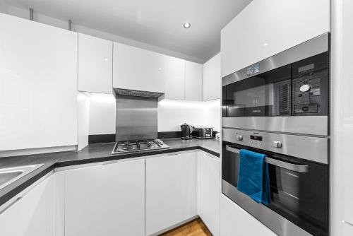THE OAK - An Elegant 2 Bedroom House in Dartford - London Zone 8, Dartford (fotografie 8)