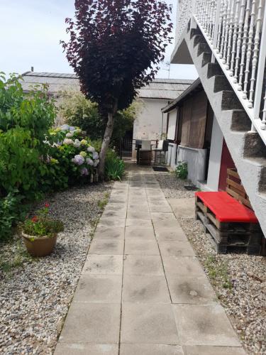 동피에르 쉬르 베브르 Maison 14 personnes,Pal 4 kms 2성급 싱글룸 외관