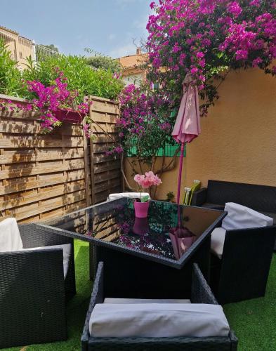 T2 rez de jardins - Location saisonnière - Cavalaire-sur-Mer
