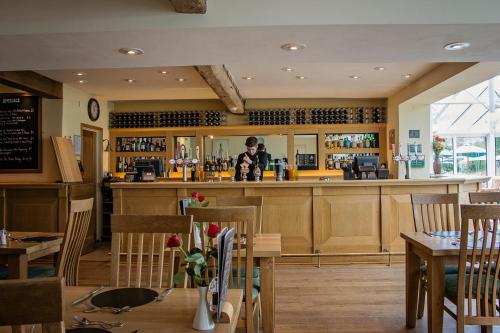 Waveney House Hotel - image 10