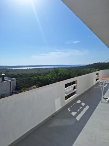 Family Paradise in Razanac