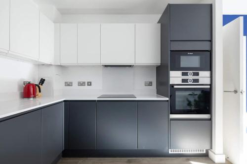 2 mins walk from UCL campus and London Stadium, London (photo 5)