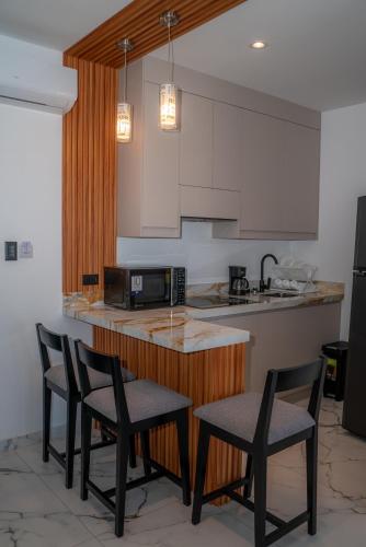 Manta Surf Hotel in Manta