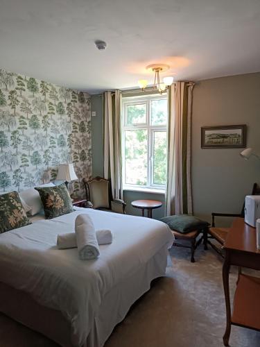 1 queen bed