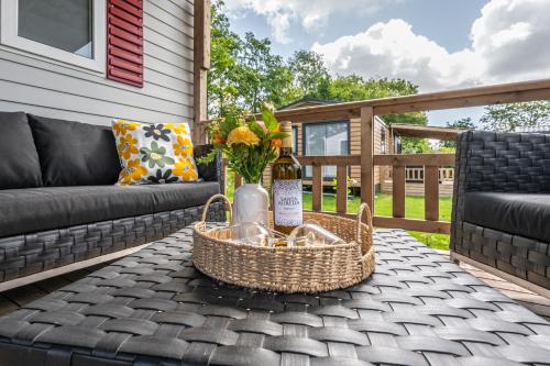 Lucky Beach in Lagezoom