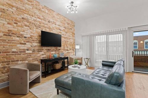 . Stylish City Apartment with Patio