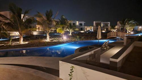 Hawana Salalah Poolside Apartment - image 2