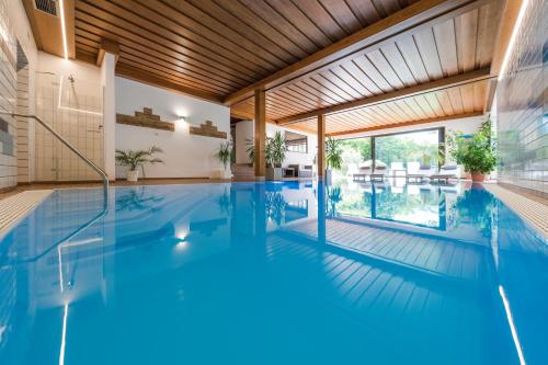 Hotel Weger – Tirol Village, MS