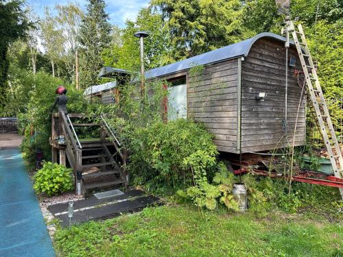 Zirkuswagen im Grünen Glamping in Quickborn, Deutschland