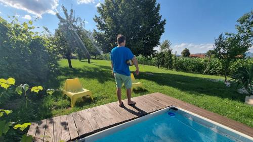 Pool place in Петровче