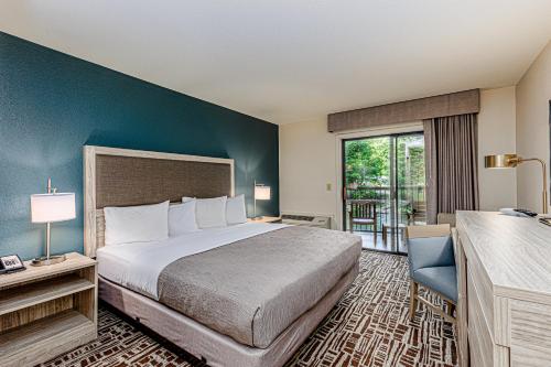 Rivers Edge Motel