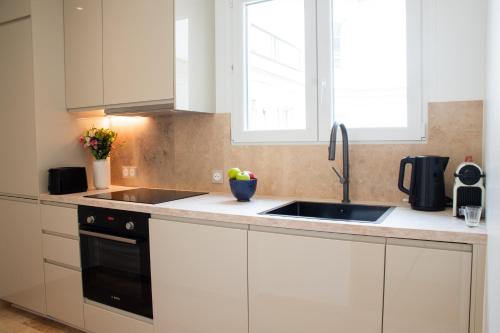 Opera Residence - image 2