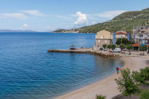 Apartments by the sea Drasnice Makarska - 6697 - image 4