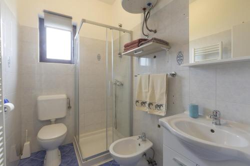 Apartments by the sea Sveti Ivan Umag - 7002 - image 4