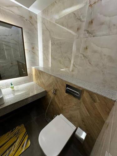 Apartment In DHA Phase 5 Penta Square - image 2