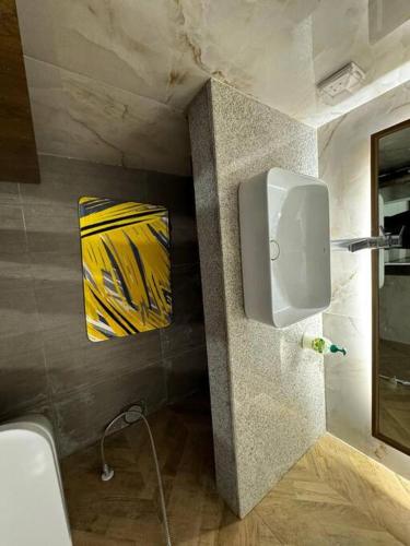 Apartment In DHA Phase 5 Penta Square - image 4