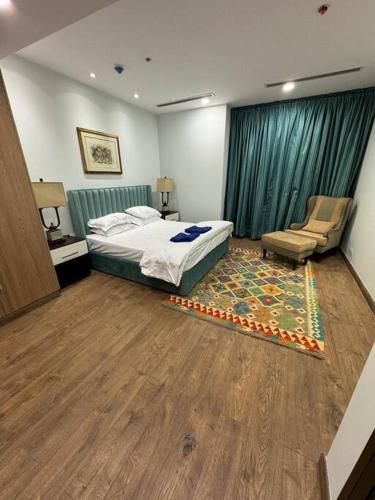 Apartment In DHA Phase 5 Penta Square - image 14