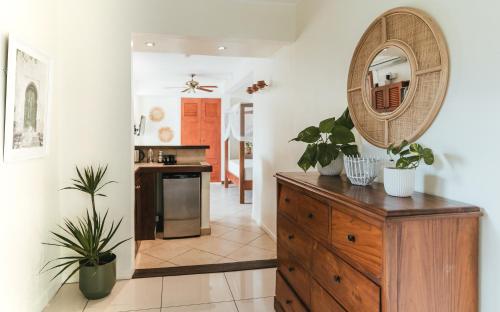 Two-Bedroom Apartment with Sea View image 2