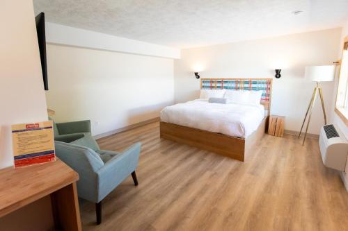 Explorer Rest & Recreation in 桑達斯基市中心