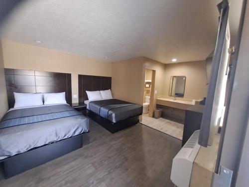American Inn i10 Rialto and Colton – Rialto, CA