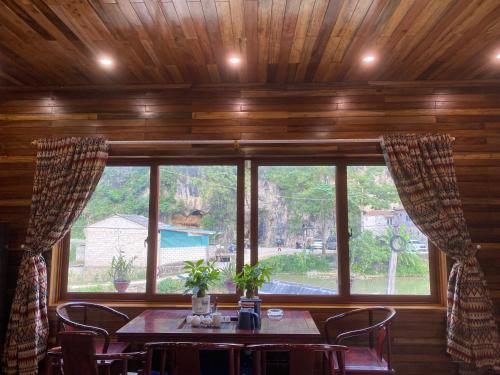 Lan Rừng Homestay (Lan Rung Homestay) in Dam Thuy