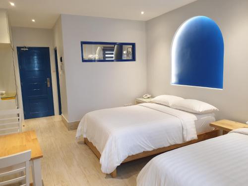 Oktowaves hotel Beach resort in Catandaan