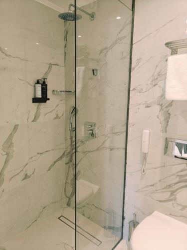 宜必斯库斯酒店