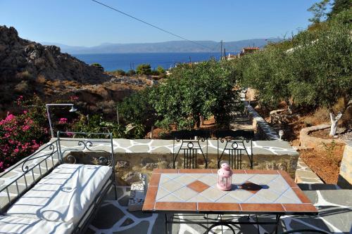 Balkons/terase, Hydra Erato in Vlichos (Attiki)