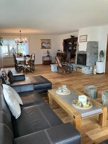Duplex Ferienwohnung Edelweiss in Grächen, Schweiz