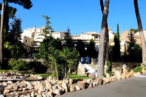 Hotel Villa de Biar SHC - 정원