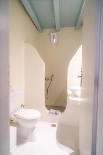 Double Room with Sea View image 10