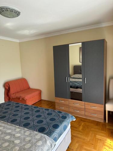 Three-Bedroom Apartment image 3