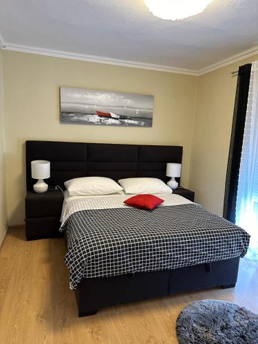 Three-Bedroom Apartment image 1