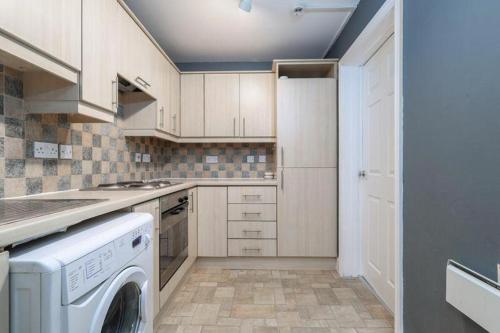 La Casita, Quarry - 2 bedroom Entire Apartment with Free Parking, Glasgow (photo 2)