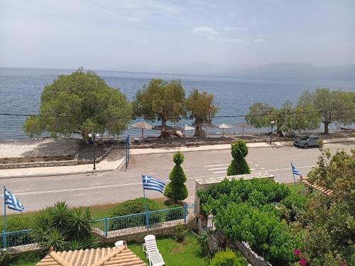 Foinikas Rooms in 파랄리아 톨로포노스