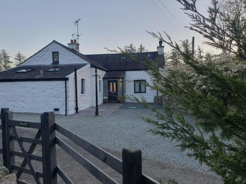 Gwyndy Cottages in Llanddeiniolen