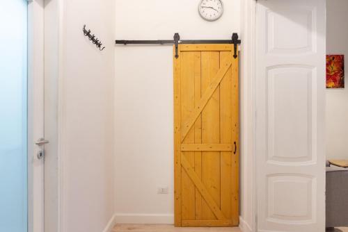 J-Appartment Toledo, Naples (photo 6)