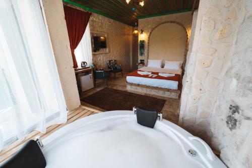 room detail thumbnail 0
