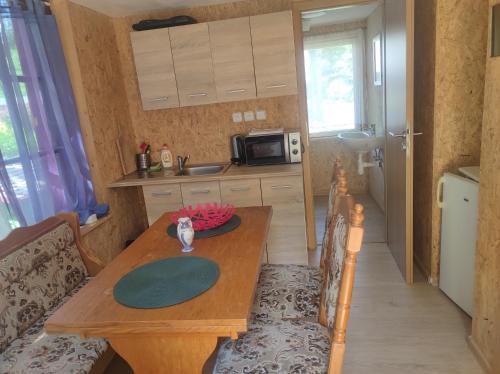 Lesni chaty "Hogo Fogo" in 基特利察