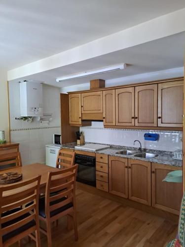 Iekārtas, Dúplex de muntanya en zona verda a Escaló (Duplex de muntanya en zona verda a Escalo) in La Guingueta D'Anū