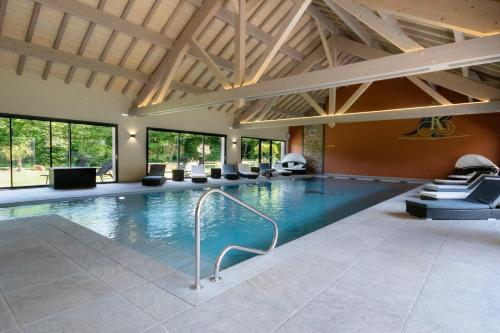 . Logis Hôtel Le Régal & Spa