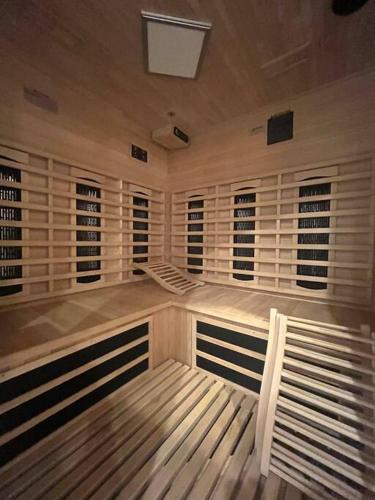 Hudson River Valley Estate New Listing in Stony Point (NY)