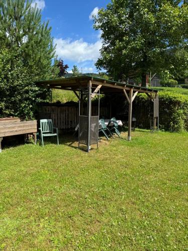 GÎTE EMERAUDE (GITE EMERAUDE) in Saales